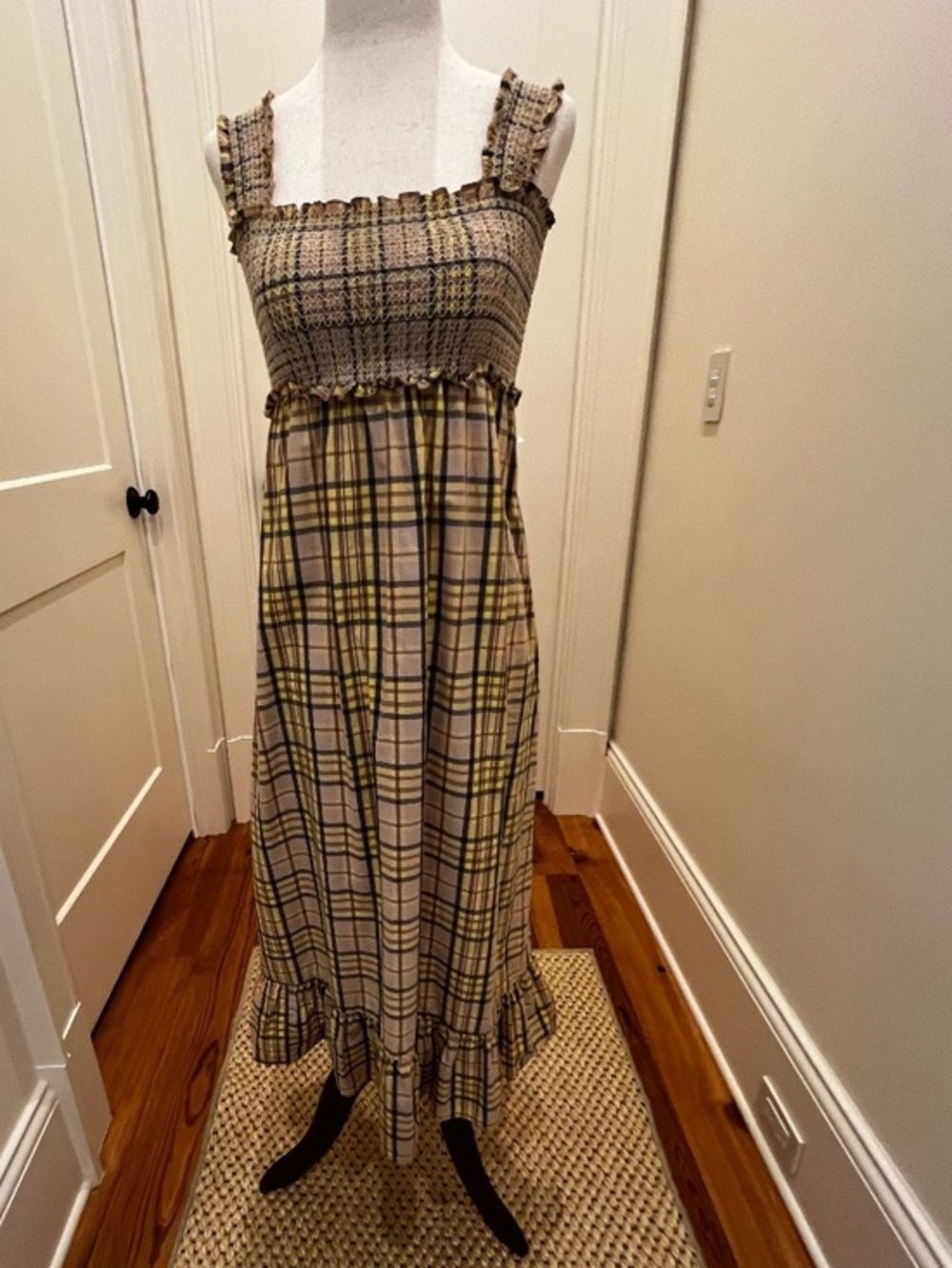 Rails Sunflower Plaid Sundress XS Like New, Burberry Style Plaid, Summer